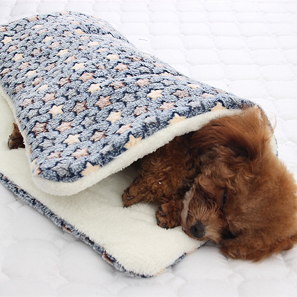 Soft Flannel Pet Mat Dog Bed Thicken Warm Cat Dog Blanket Puppy Sleeping Cover Towel Cushion for small Medium Large Dogs