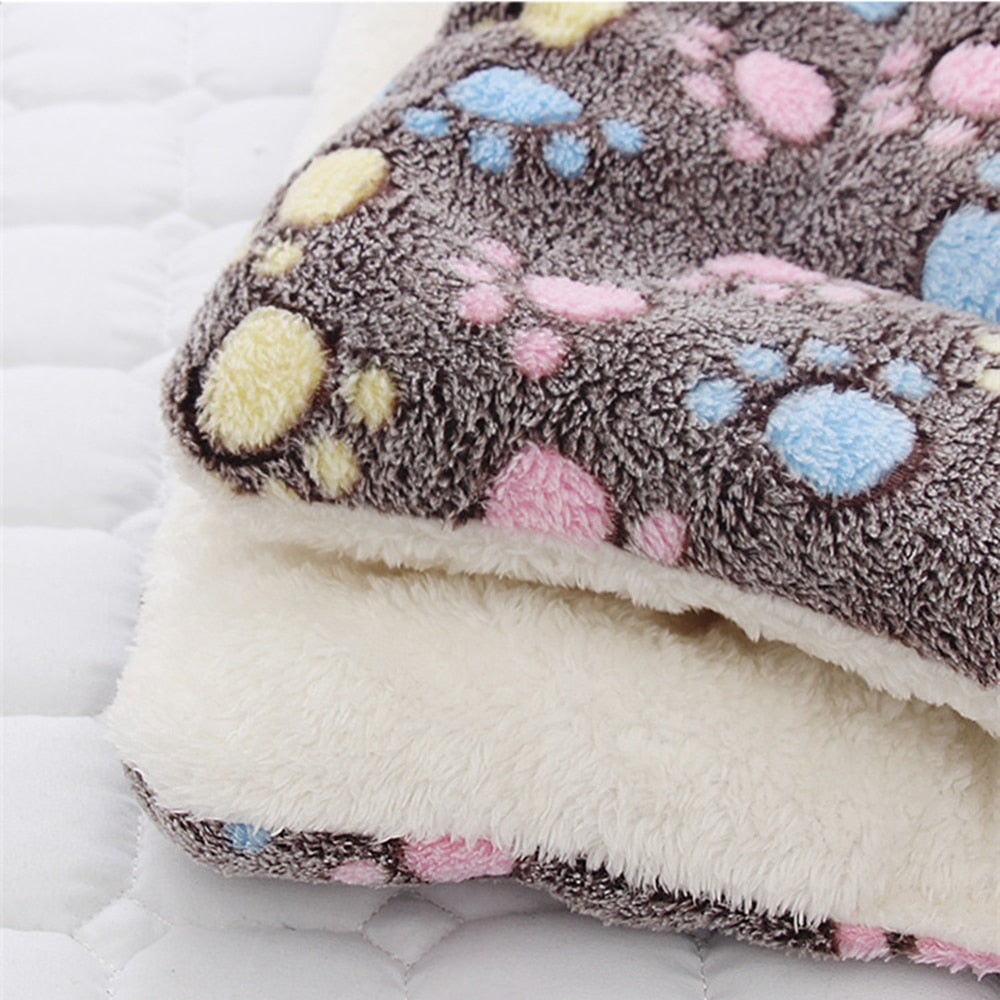 Soft Flannel Pet Mat Dog Bed Thicken Warm Cat Dog Blanket Puppy Sleeping Cover Towel Cushion for small Medium Large Dogs